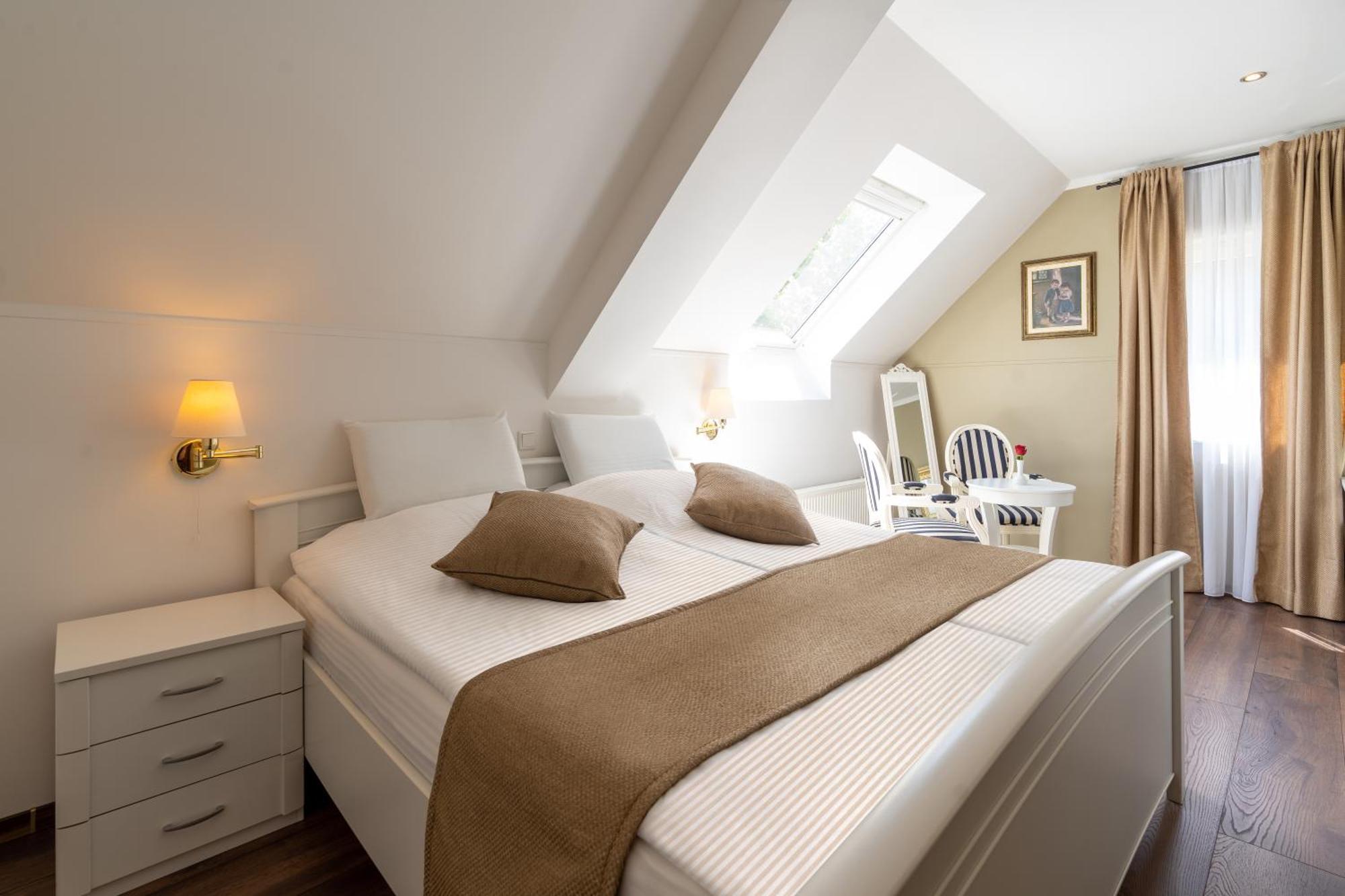 Jupa'S Hotel Dusseldorf Ngoại thất bức ảnh