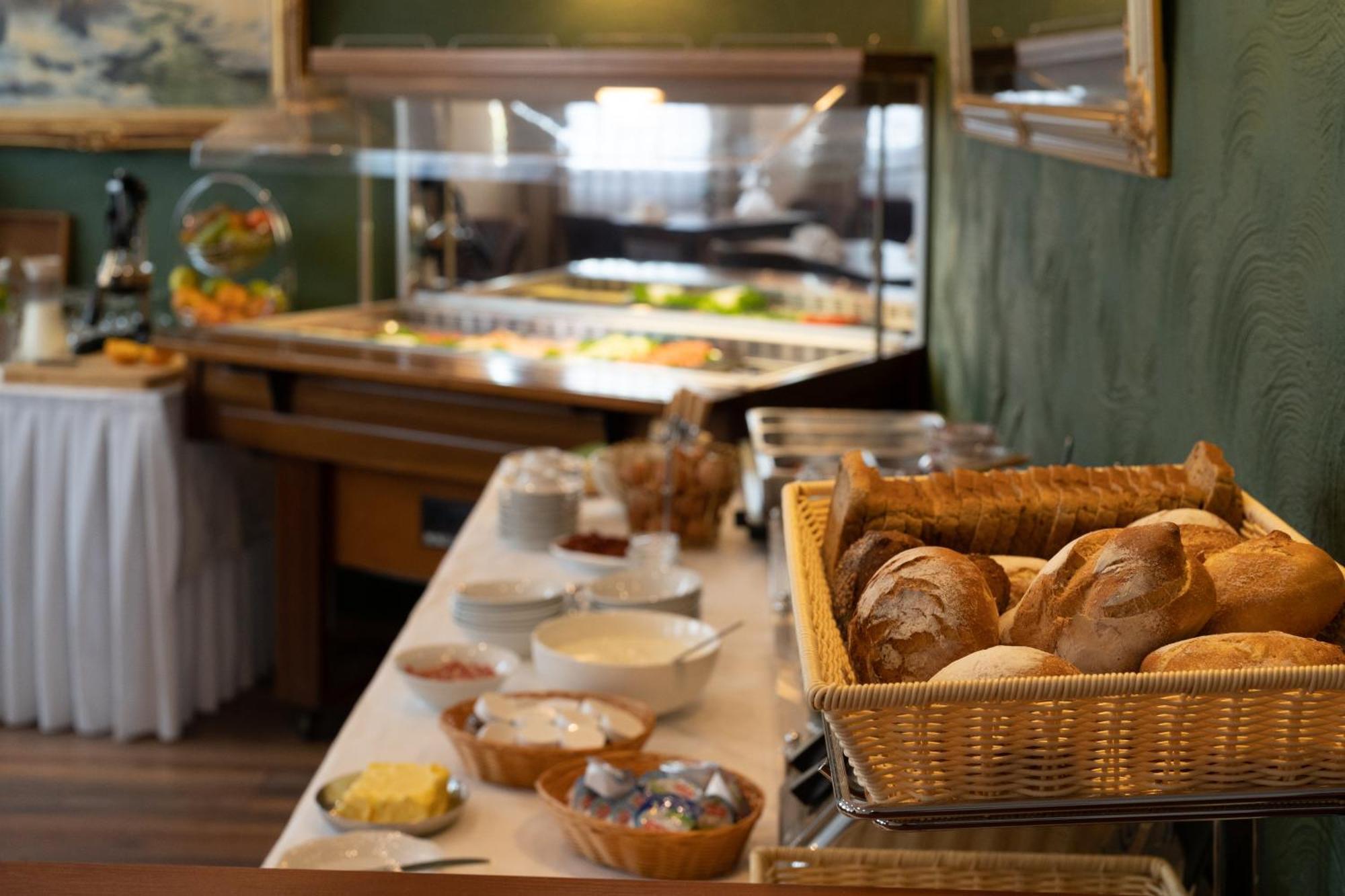 Jupa'S Hotel Dusseldorf Ngoại thất bức ảnh